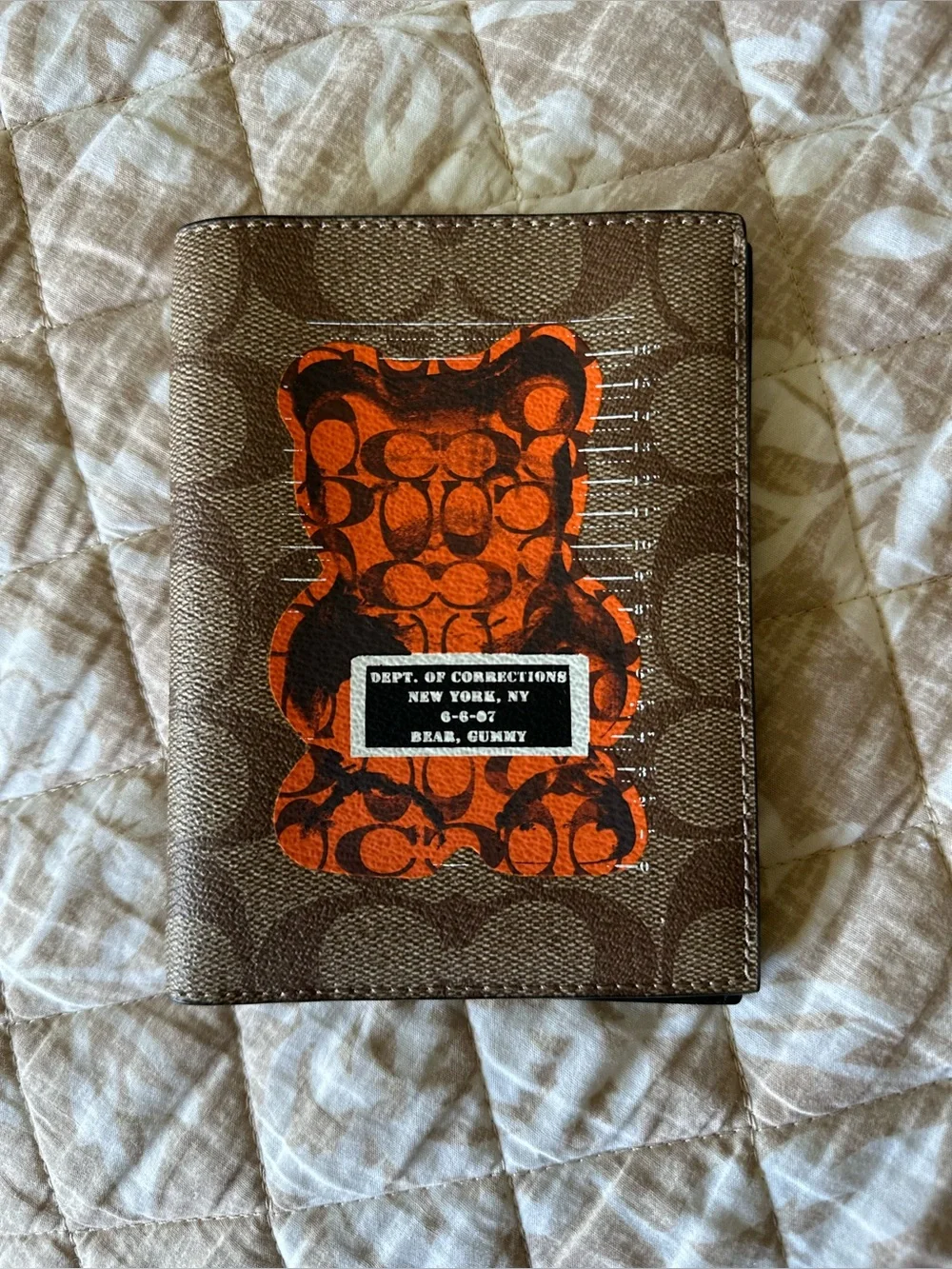 🆕 Coach Limited Edition Vandal Gummy Passport Wallet – NWT – 100% Authentic